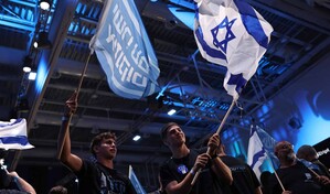 Netanyahu y su rival prometen cada uno gobernar tras re&ntilde;idas elecciones en Israel