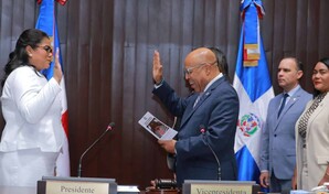 Diputados escogen a Minerva Fr&iacute;as para ocupar la curul de su padre fallecido