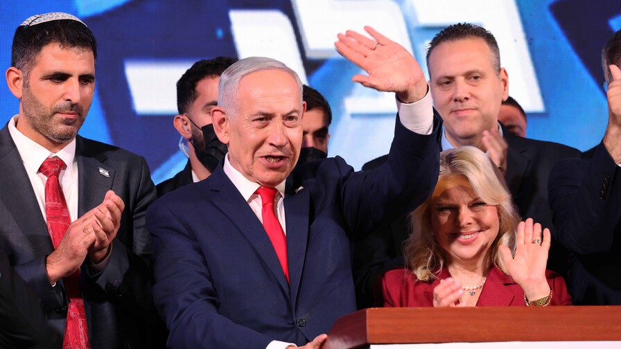 Netanyahu pide esperar a los resultados pero apuesta por un gobierno sin partidos &aacute;rabes