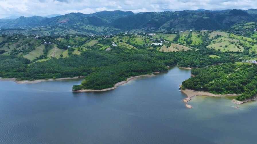 Lluvias recientes elevan al 62 % el almacenamiento de agua en las presas del país Lluvias recientes elevan al 62 % el almacenamiento de agua en las presas del país