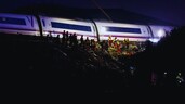 Miles de personas dedican minuto de silencio en Espa&ntilde;a a v&iacute;ctimas del accidente de tren