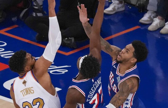 Anfernee Simons impulsa la victoria de los 76ers ante los Pacers