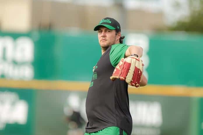Trevor Bauer: "Pregunten a Manfred por qu&eacute; no me permite jugar en Grandes Ligas"