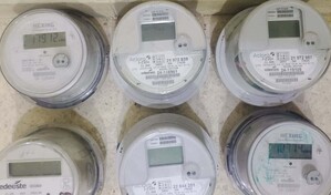 Imponen coerci&oacute;n a dos brigadistas tras ocuparles 18 medidores el&eacute;ctricos
