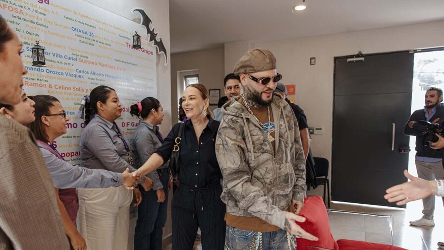 Farruko y los Heat Latin Music Awards entregarán donativos a dos instituciones infantiles de Jalisco Farruko y los Heat Latin Music Awards entregarán donativos a dos instituciones infantiles de Jalisco