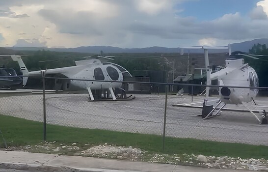 Avi&oacute;n procedente de El Salvador trajo cinco helic&oacute;pteros de combate a RD