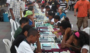 Convocan a participar en el XV Torneo de Ajedrez Conde Peatonal