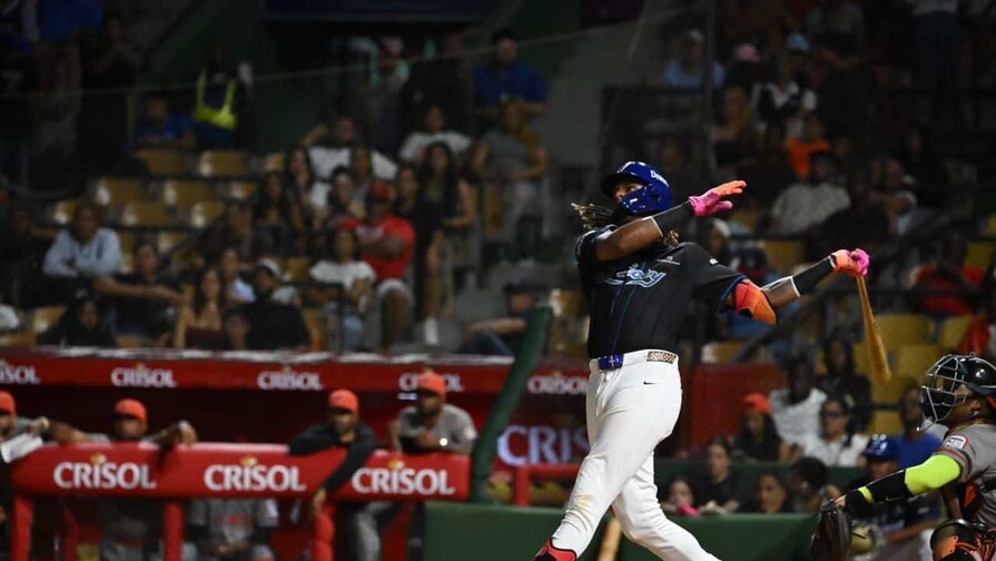 Kevin Alcántara empuja tres, Licey regresa y derrota a los Toros Kevin Alcántara empuja tres, Licey regresa y derrota a los Toros