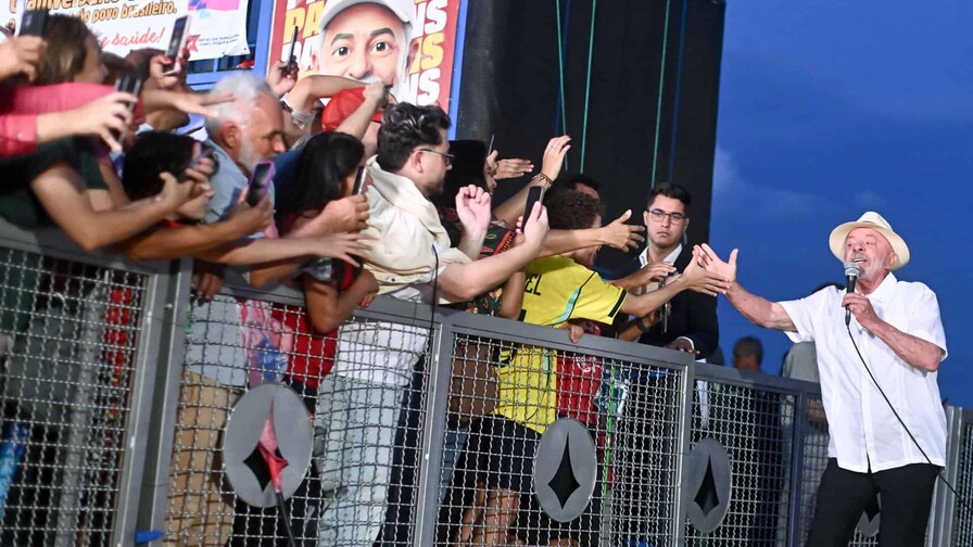Brasil est&aacute; movilizado contra eventuales acometidas golpistas, seg&uacute;n un ministro de Lula