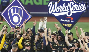 Milwaukee derriba a los imperios del dinero y abre una nueva era en la MLB