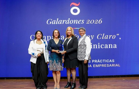 PUCMM reconoce Plataforma "Yo Soy Claro" como Mejor Campa&ntilde;a estrat&eacute;gica de posicionamiento de marca