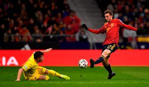 España se asegura la cabeza de serie en Eurocopa, pero su seleccionador peligra