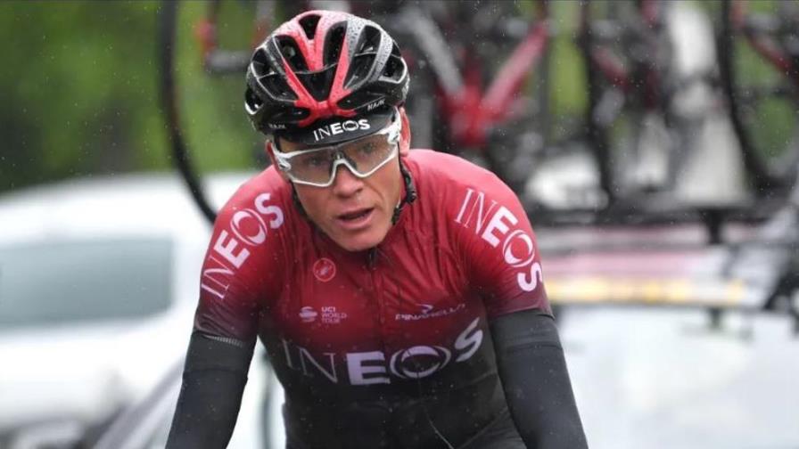 Hace un año Chris Froome, fue operado y da las gracias al cirujano 