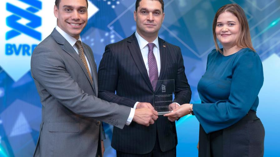 Premian a Inversiones Popular como mayor colocador de renta variable y fideicomiso