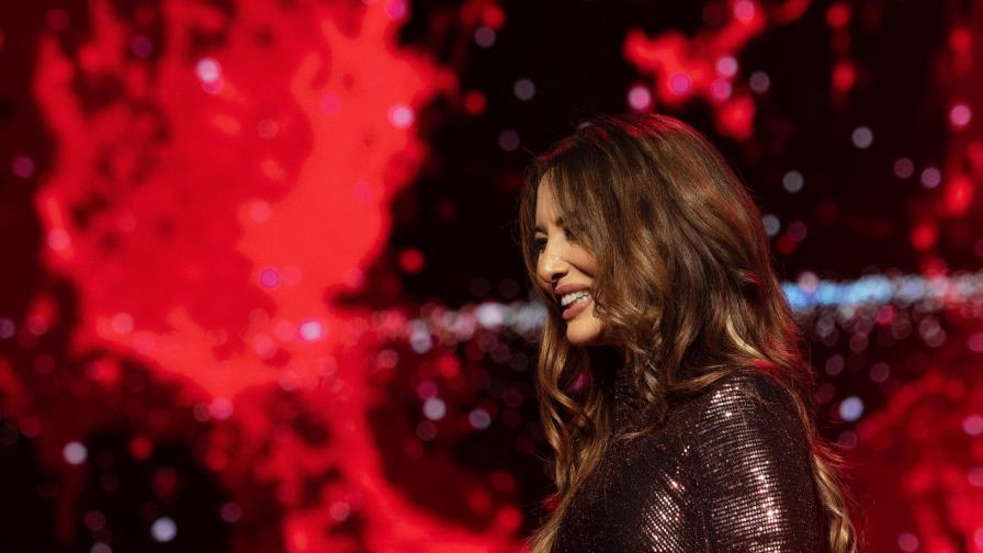 Emotivo reencuentro de Myriam Hernández con el público en el inicio de su gira