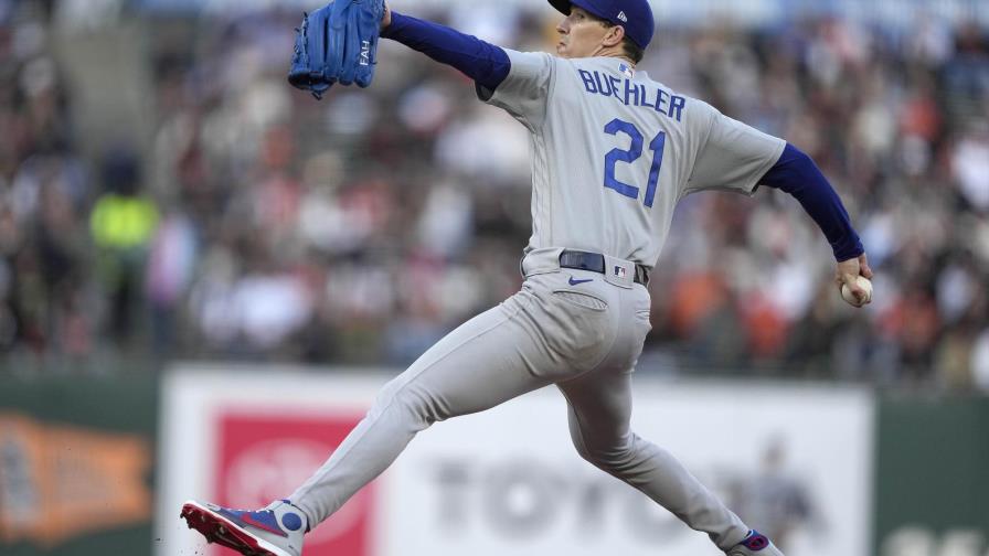 Buehler y los Dodgers dominan a los Gigantes 8-0 Buehler y los Dodgers dominan a los Gigantes 8-0