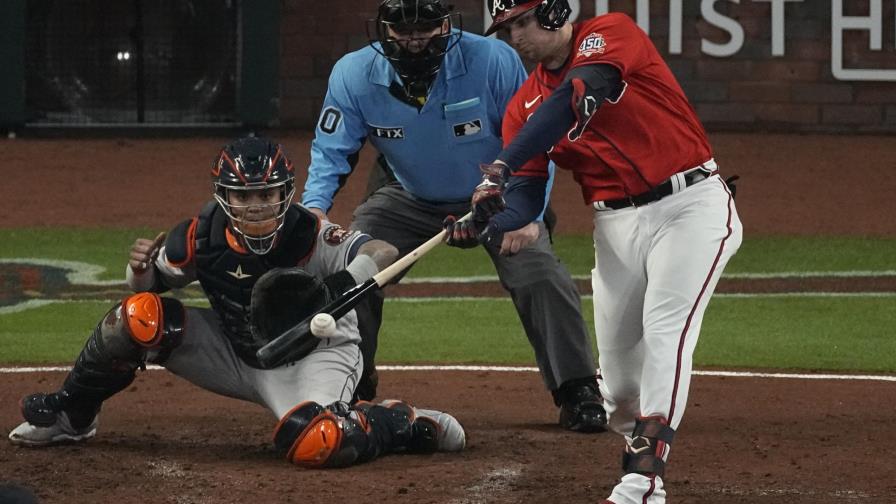 Riley se crece de nuevo, Bravos ganan el 3er juego Riley se crece de nuevo, Bravos ganan el 3er juego