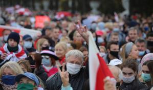 Con huelgas masivas exigen renuncia de presidente bielorruso