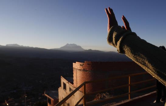 Bolivia recibe Año Nuevo Andino en medio de pandemia
