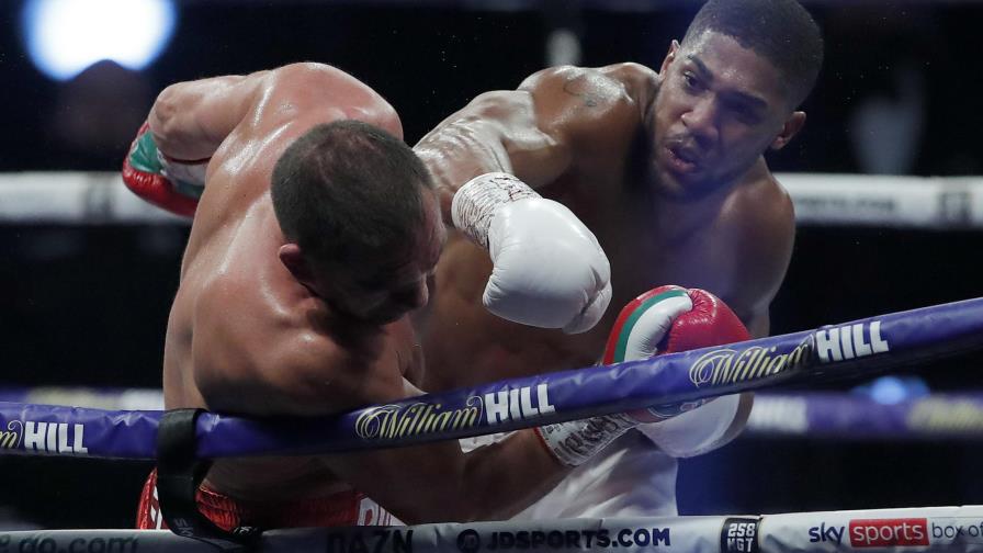 Joshua retiene cetros de los pesados; noquea a Pulev