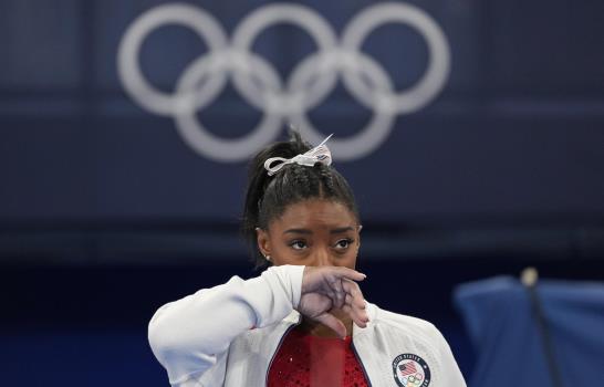 La presión abruma a Biles y Osaka en Tokio