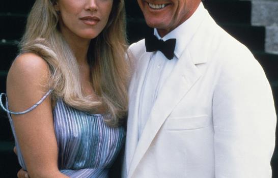 Muere Tanya Roberts, chica Bond y angel de Charlie