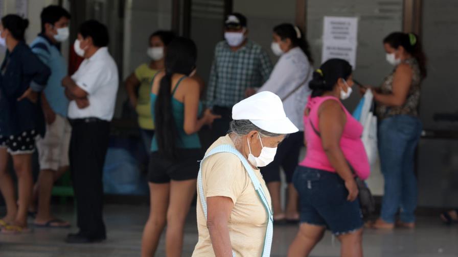 La mayor región de Bolivia alerta sobre un rebrote del COVID-19