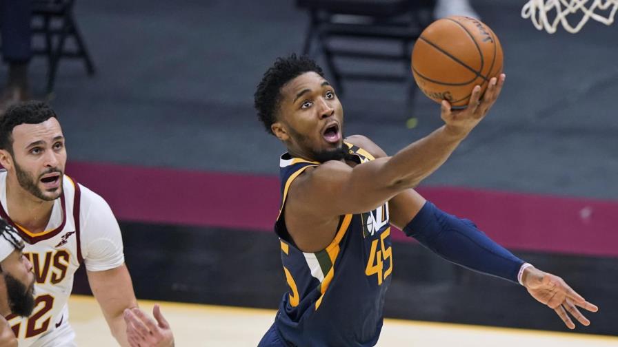 Jazz concluye gira abreviada con triunfo sobre Cavs