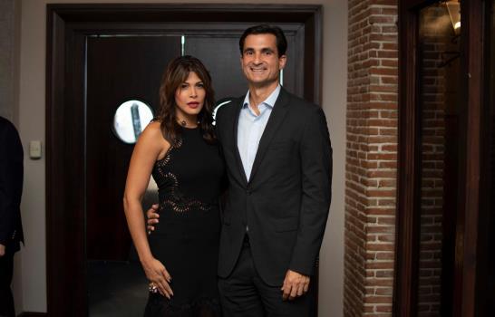 Fundación Cristina Mundial agasaja a ex presidente de México