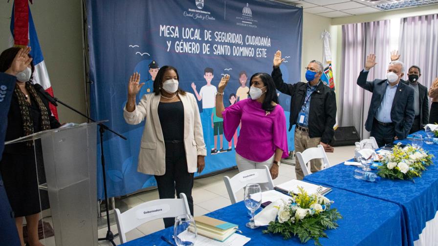 Dejan instalada Mesa Local de Seguridad, Ciudadanía y Género de Santo Domingo Este 