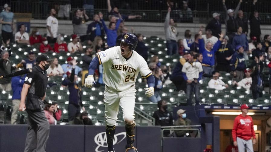 Cerveceros atacan en la 8va y vencen a Cardenales