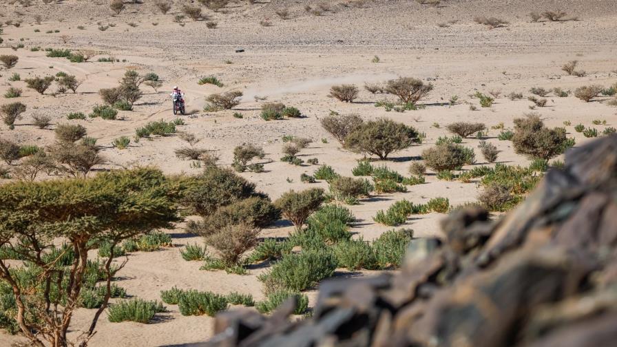 Price gana primera etapa de motos del Dakar; Benavides llegó segundo Price gana primera etapa de motos del Dakar; Benavides llegó segundo