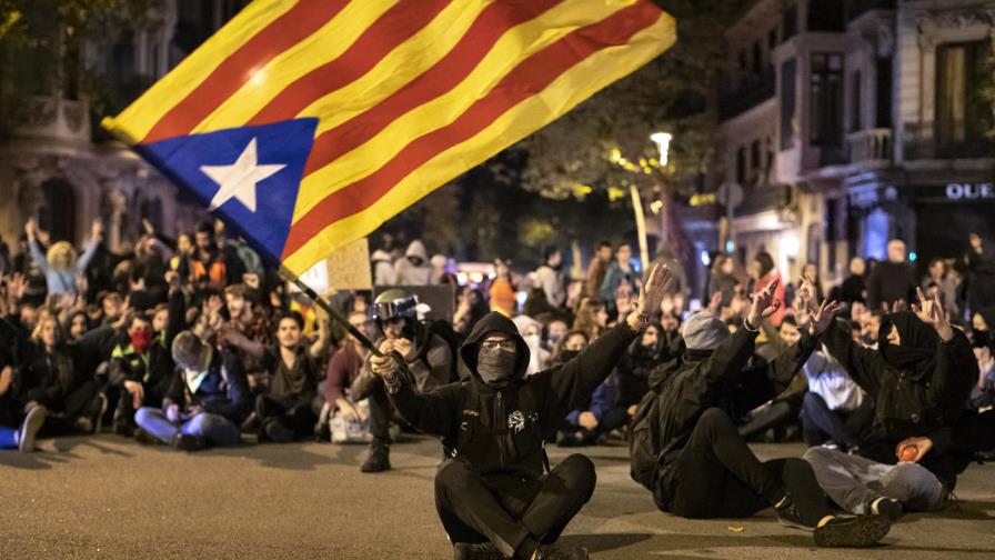 Partidos en Cataluña comenzarán campañas el jueves