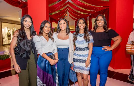 Emprende SDQ presenta cuarta edición de “Mujeres Emprendedoras y Empresarias” Emprende SDQ presenta cuarta edición de “Mujeres Emprendedoras y Empresarias”