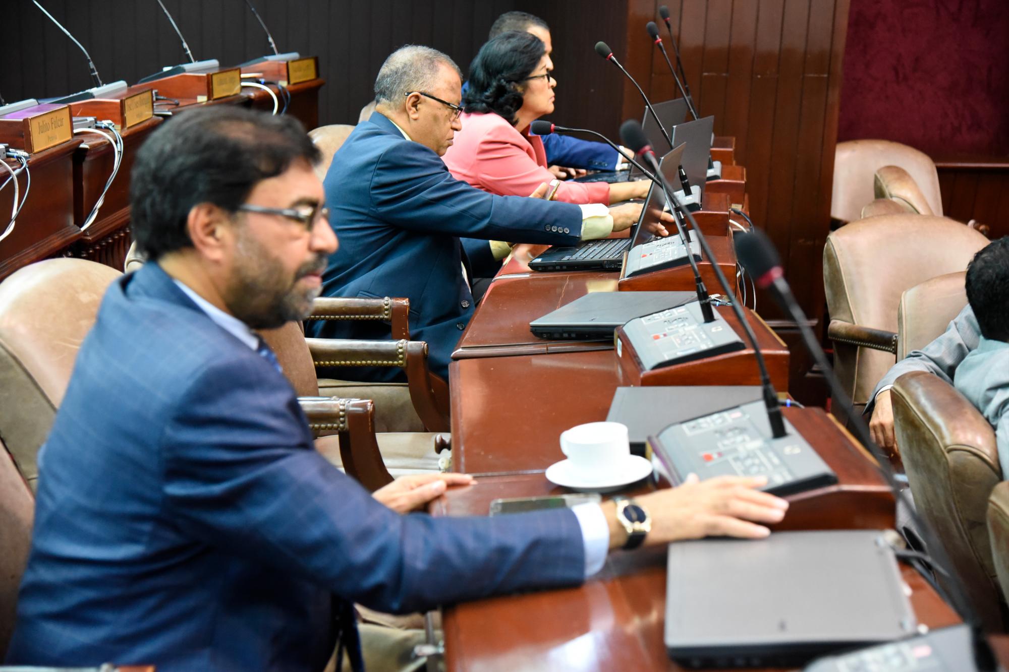 El diputado del PRM, Olmedo Caba, busca la alcaldía por San Francisco de Macorís.