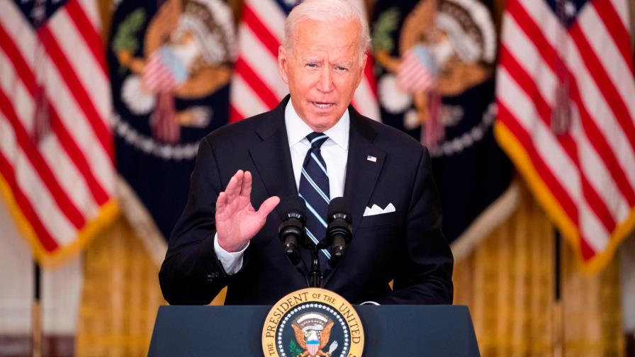 Biden dice que las tropas podrían quedarse en Kabul después del 31 de agosto
