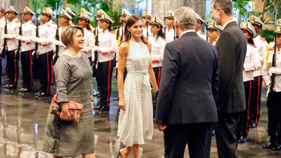 Los reyes cierran su primera jornada en Cuba con una cena con Díaz-Canel