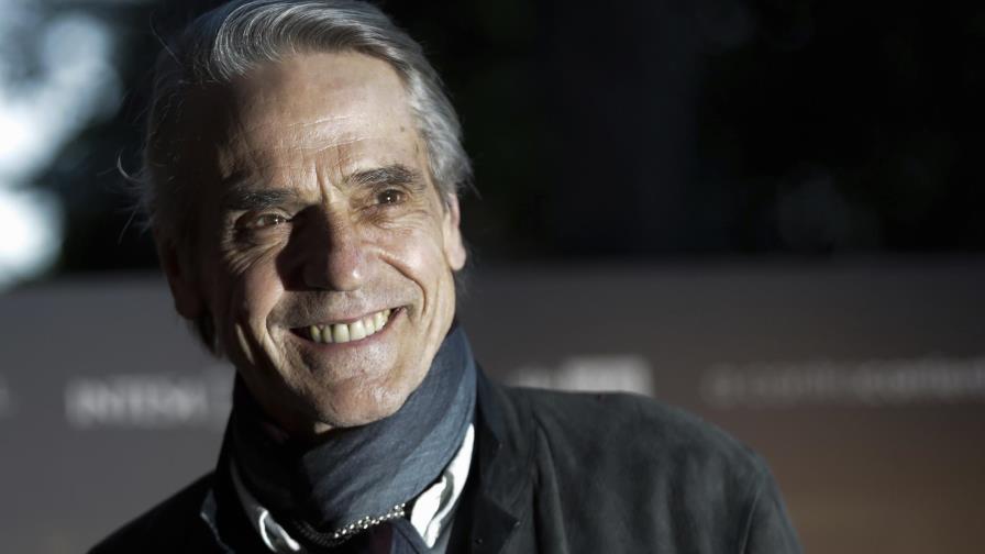 Actor Jeremy Irons preside jurado de Festival de Berlín