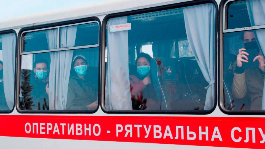 Dominicanos evacuados a Ucrania desde China llegarán este sábado al país