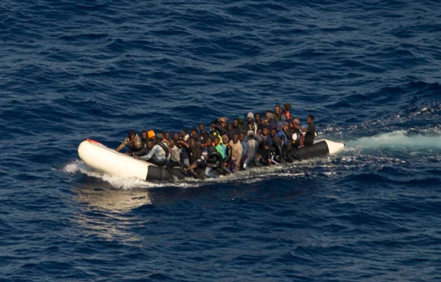 Al menos 39 migrantes muertos en el naufragio de una lancha que iba a España
