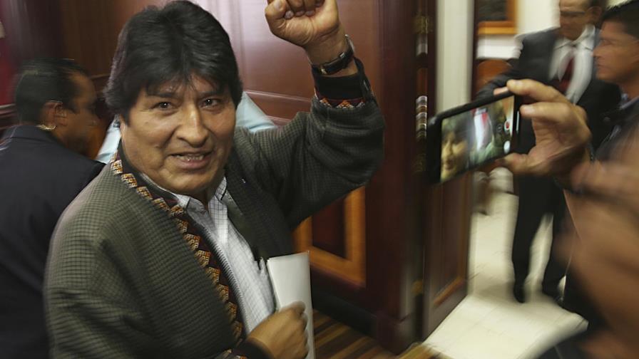 Expresidente de Bolivia Evo Morales viaja a Cuba para consulta médica Expresidente de Bolivia Evo Morales viaja a Cuba para consulta médica