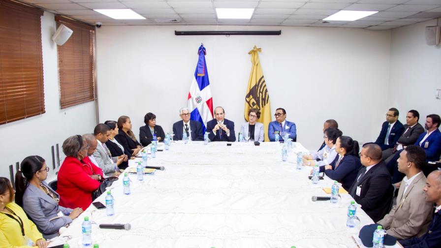 Pleno JCE se reúne con secretarios líderes de juntas electorales 