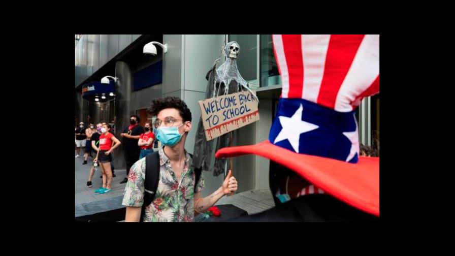 Juez de Miami-Dade apremia demanda por orden de reabrir escuelas en pandemia