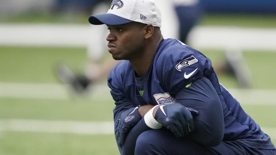 Seahawks ascienden a Adrian Peterson para duelo ante 49ers