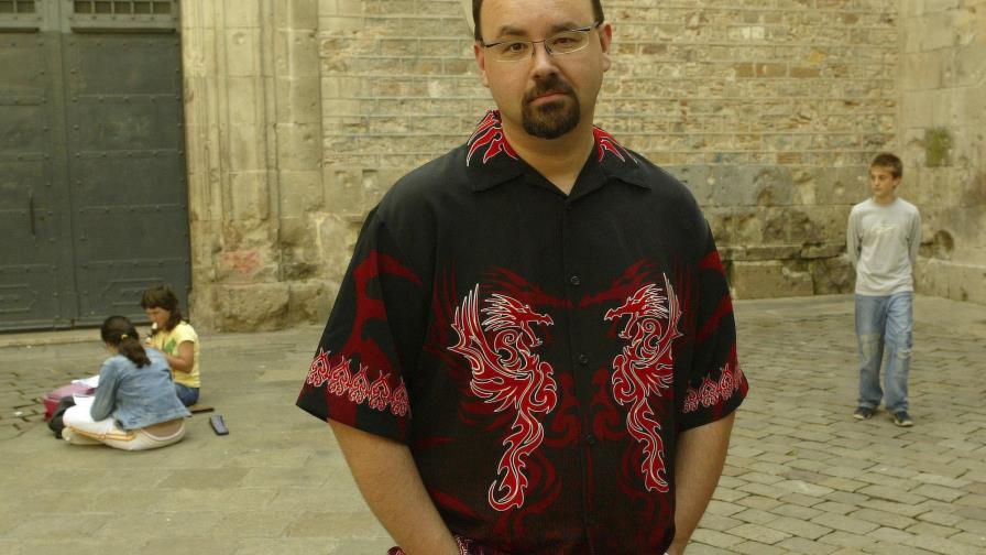 Muere aclamado autor español Carlos Ruiz Zafón a los 55 años Muere aclamado autor español Carlos Ruiz Zafón a los 55 años
