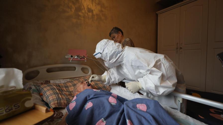 Los casos importados protagonizan un mínimo repunte de contagios en China