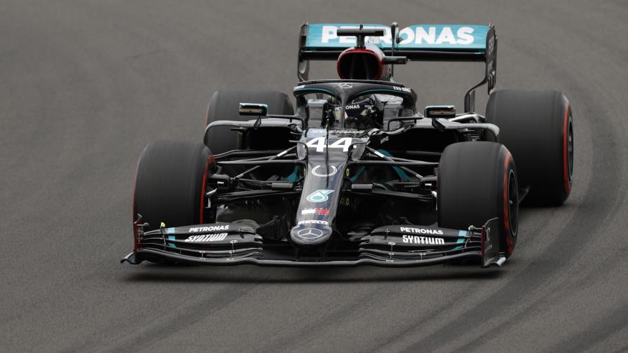 F1: Mercedes domina primeras sesiones para GP 70 Aniversario F1: Mercedes domina primeras sesiones para GP 70 Aniversario