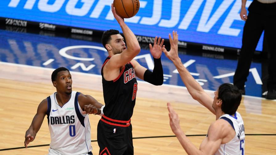 LaVine anota 39; Bulls doblegan a Mavericks