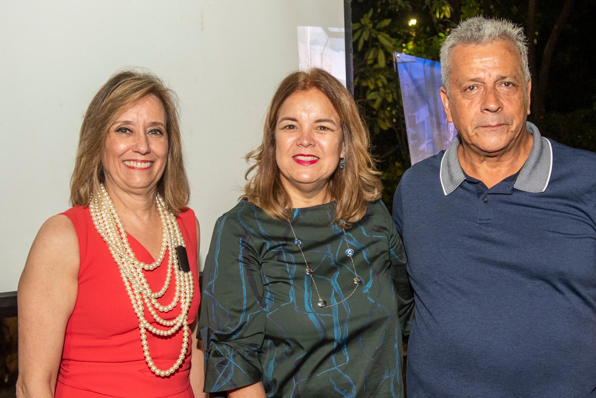 Claudia de Bogaert, Desiree De Boyrie y Jairo Londoño.
