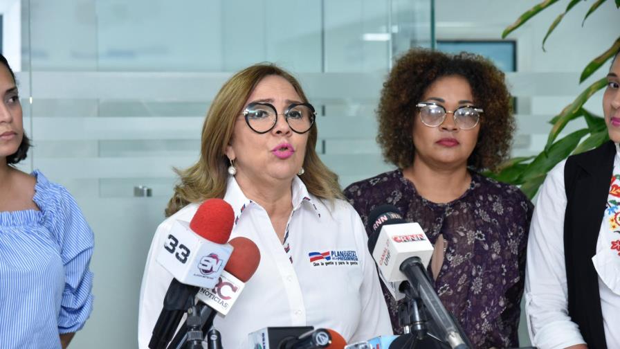 Frente Amplio somete recurso ante el TSE contra Danilo Medina e Iris Guaba Frente Amplio somete recurso ante el TSE contra Danilo Medina e Iris Guaba